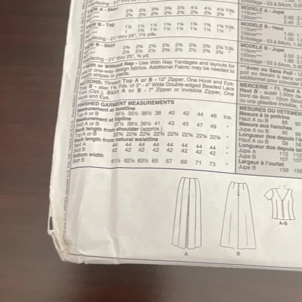 McCalls 2771 Sewing Pattern Misses Petite Top Skirt Sz 12‎ 14 16 Uncut 2000s